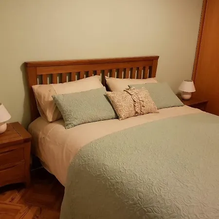 3 Bed *